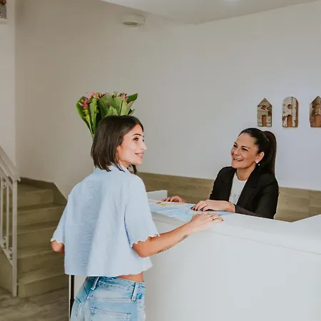 Bed & Breakfast L'uomo E Il Mare 3*