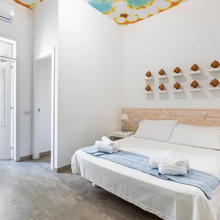 L'uomo E Il Mare Bed and breakfast 3*