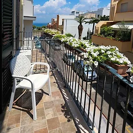L'uomo E Il Mare Bed and breakfast
