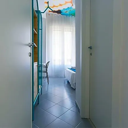 L'uomo E Il Mare Bed and breakfast 3*
