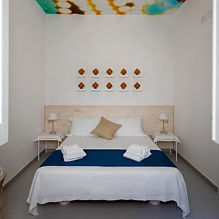 L'uomo E Il Mare Bed and breakfast 3*