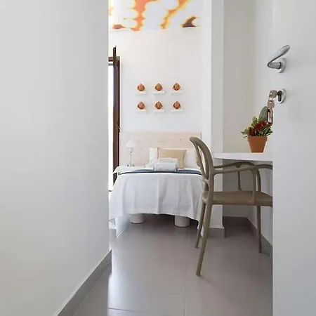 L'uomo E Il Mare Bed and breakfast
