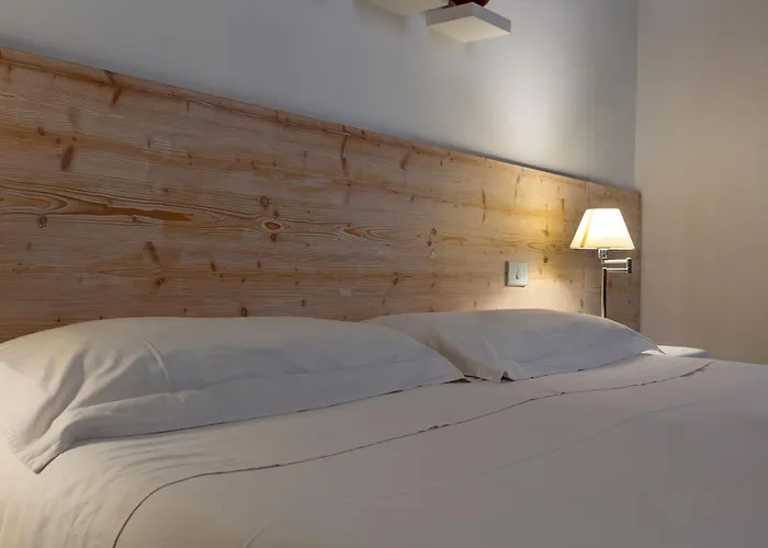 L'uomo E Il Mare Bed & Breakfast 3*