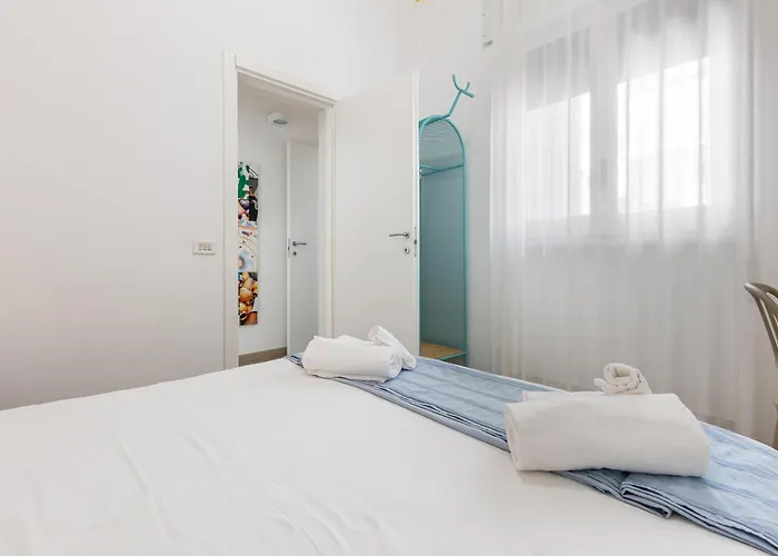 Bed & Breakfast L'uomo E Il Mare 3*